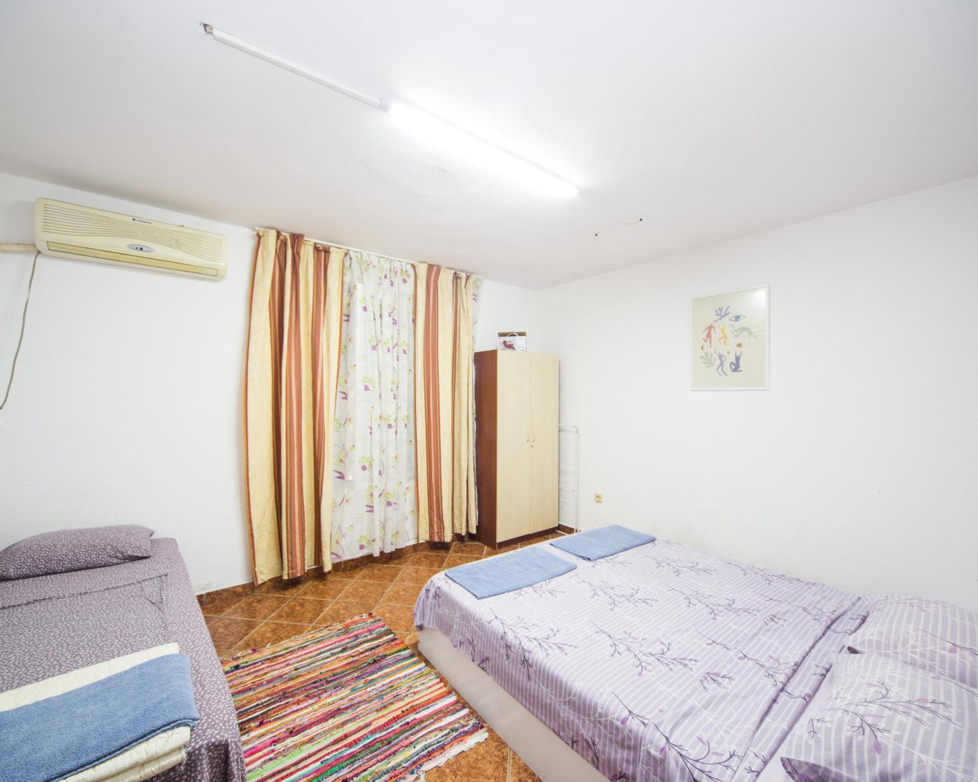 شقة Center - Basic Flat - 10 Min To The Beach بورغاس المظهر الخارجي الصورة